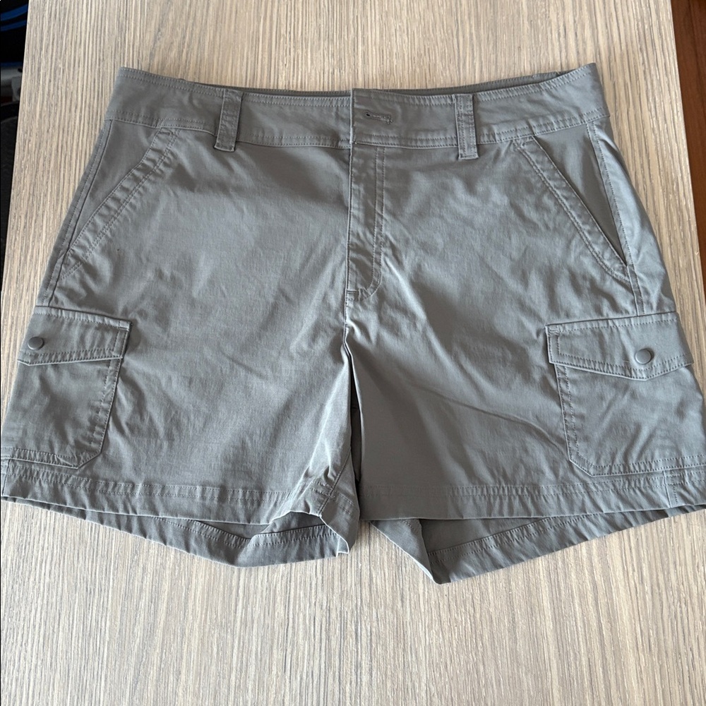 Bundle Eddie Bauer Women’s Cargo Shorts Size 12 5” Inseam (2 Pair) - Picture 7 of 13